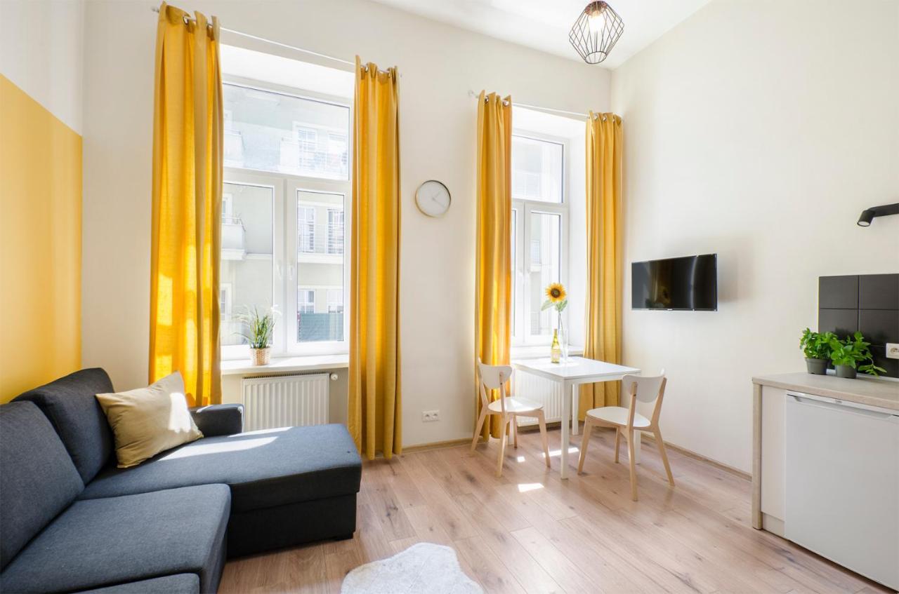Apartments City Center Λοτζ Εξωτερικό φωτογραφία